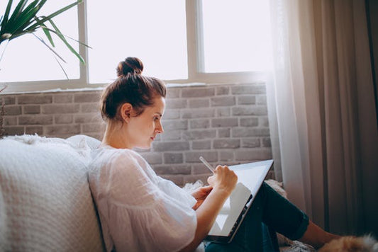 How to Challenge Negative Thoughts and Reclaim Your Mental Clarity